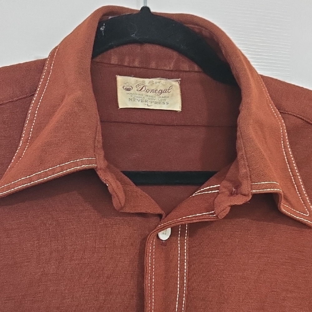 Vintage Donegal Brown Button-Up Shirt with White Stitching Size Large - Picture 5 of 9
